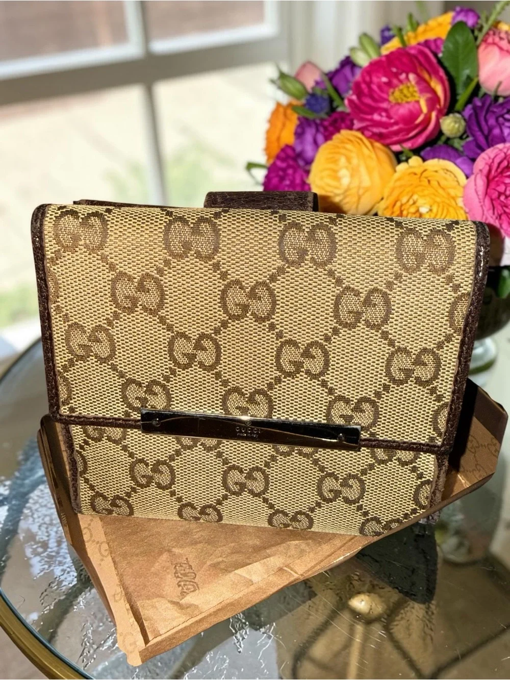 Gucci Beige GG Supreme Canvas Trifold Wallet with Silver Accents EUC